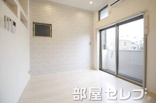 違う角度からの寝室。