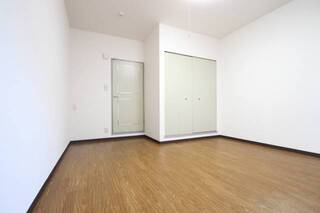 広いお部屋となっています。