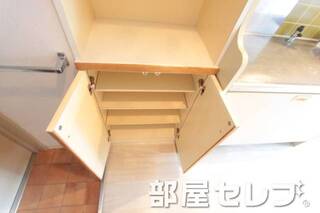 下駄箱付きで玄関がキレイです。