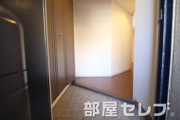 玄関口。