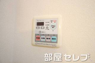 便利な浴室乾燥です。