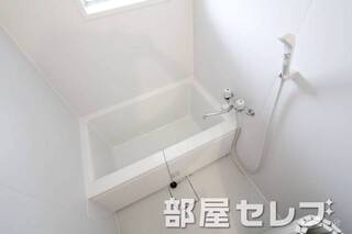 綺麗なバスルーム。（203コピー）
