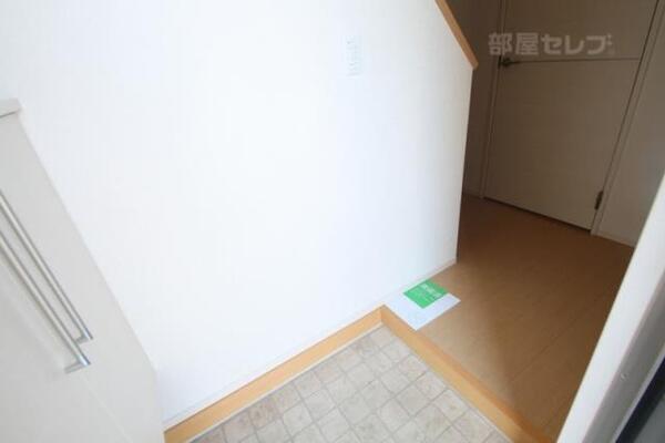 来客からは室内が見渡せない作りです