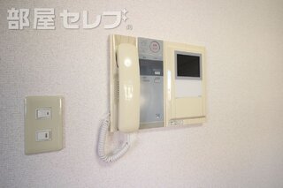 エアコン付で、夏も冬も快適に過ごして頂けます。