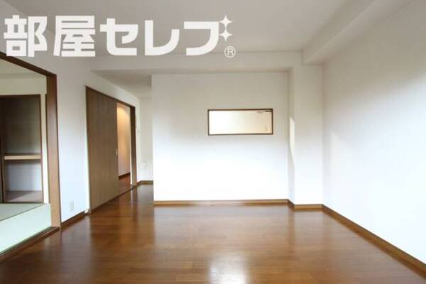 102号室の写真になります。