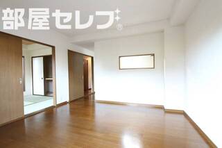 102号室の写真になります。