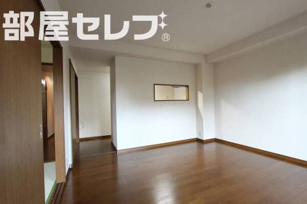 102号室の写真になります。
