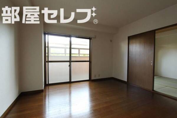 102号室の写真になります。