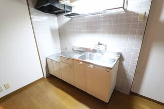 室内洗濯機置き場と洗面台