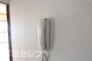 403号室内装写真参照