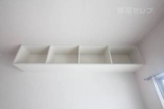 ※201号室室内参照