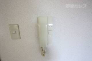 インターホン