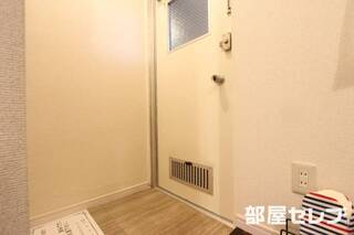 玄関先もお洒落に感じます