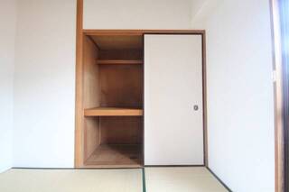 ※303号室内装写真参照