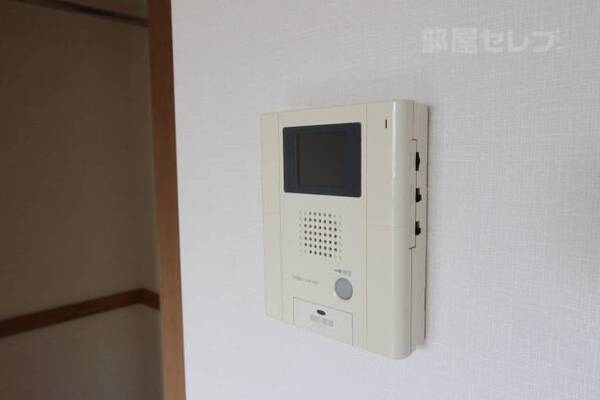 こちらのマンションはセキュリティ重視です。