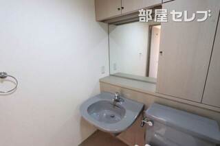写真は反転タイプです。