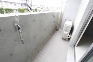 ※201号室内装写真参照