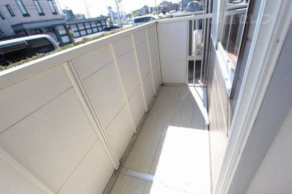 ＊同タイプ内装写真参照