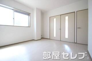 ダイニングルーム。他号室の写真です。