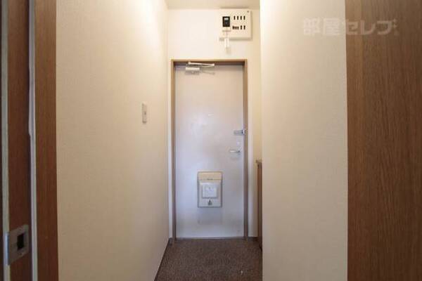 ※205号室室内参照