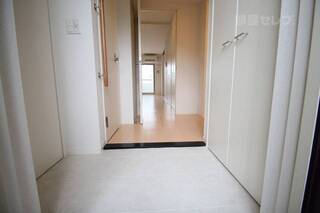 写真は202号室のものです。