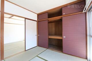 収納も広く、家族全員分の荷物を入れておけそうですね。