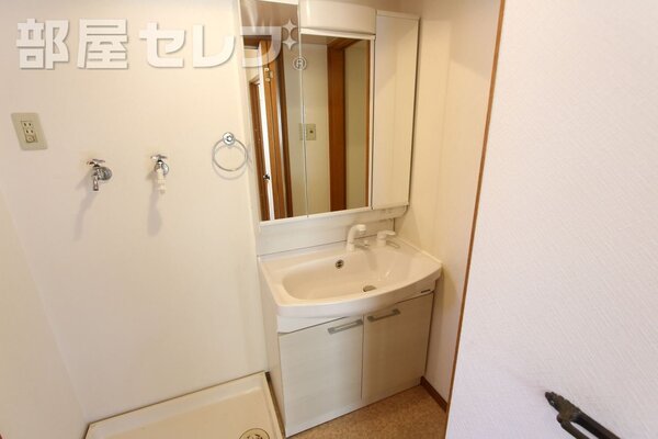 203の洗面です
