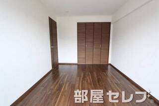 オシャレな内装ですよね。