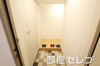 玄関からの写真です。