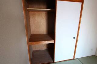 写真は別部屋です。