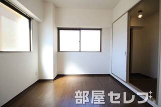 角部屋になります。