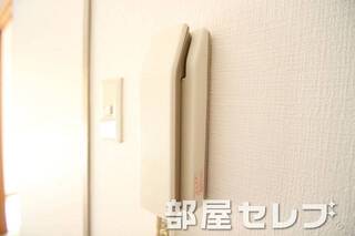 インターホン。