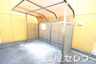 自転車置場。