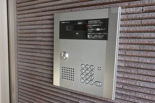 オートックです