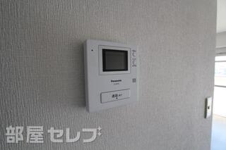 来客時に相手の顔が確認できます。