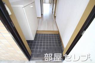 玄関はお部屋のお顔ですよね（イメージ写真）。