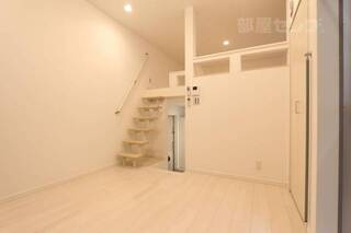 オシャレなロフトタイプのお部屋です。