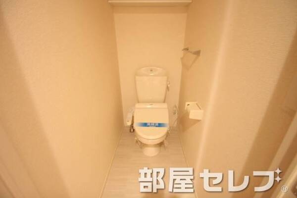 人気の温水洗浄便座です。