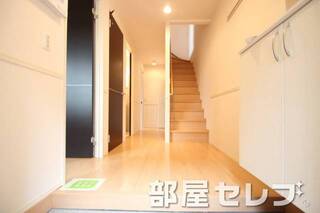 玄関から見た景色です。