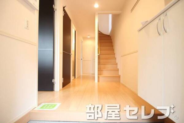 玄関から見た景色です。