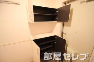 玄関すっきりシューズボックスです。