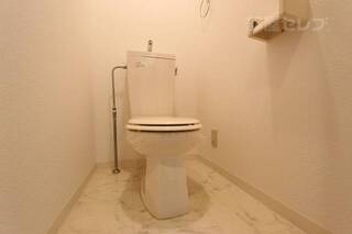 来客時も安心きれいなトイレットルーム。