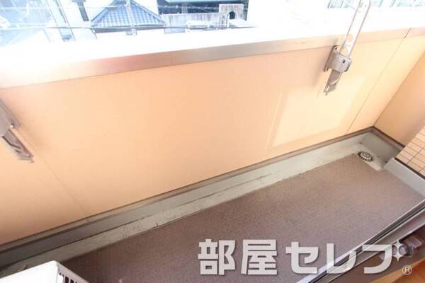 洗濯物が隠せれます。
