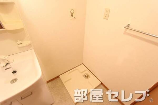洗濯機置き場はこちら。