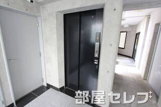 エレベーターですいすい。