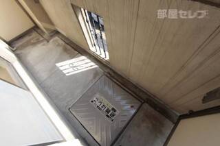※303号室室内参照
