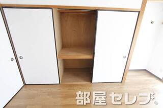 収納スペースも十分ありますよ。