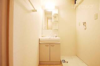 ※203号室内装写真参照