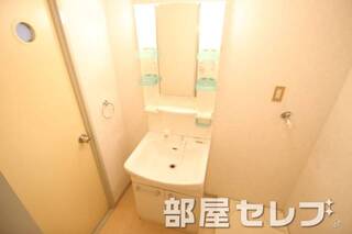 使い勝手の良い洗面台です。