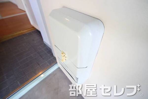玄関ポスト。